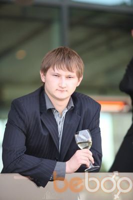  ,   Denis, 38 ,   