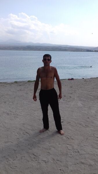  ,   Vardan, 36 ,   