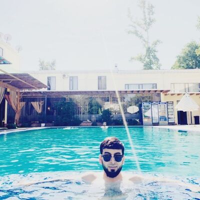  ,   Zeyn, 30 ,   ,   