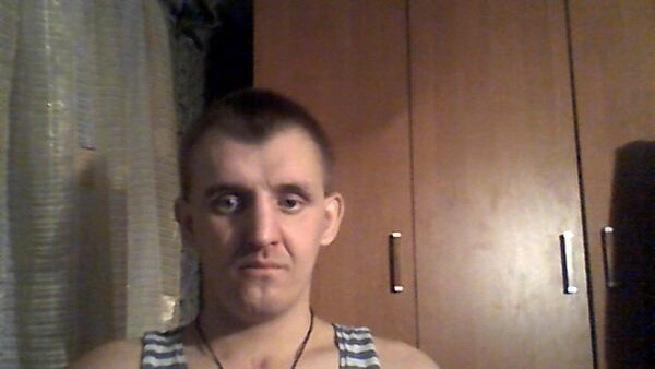  ,   Leonid, 37 ,   ,   , c , 