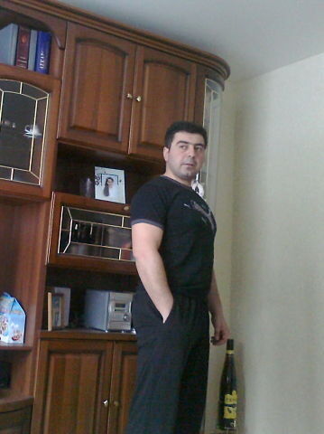  ,   Dimon, 43 ,   