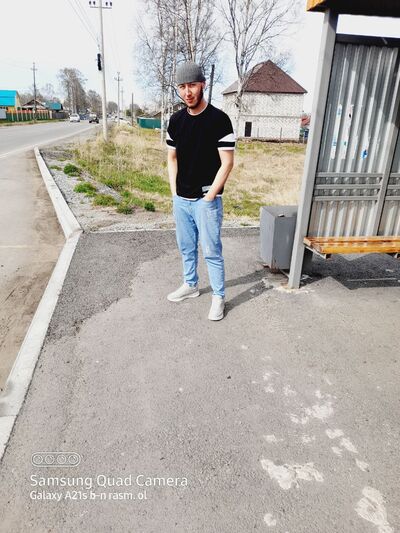  ,   Khan, 31 ,   ,   
