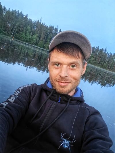  -,   Maxim, 38 ,   ,   , c 