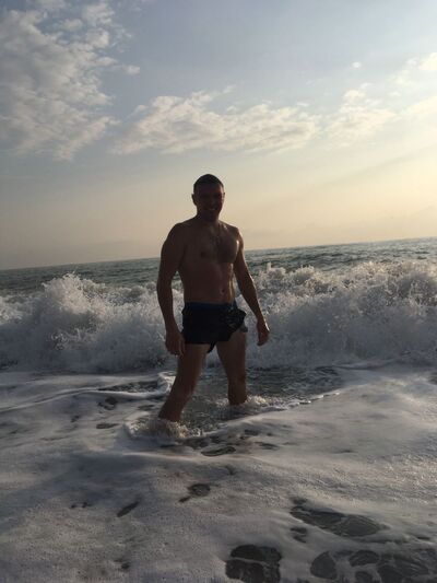  ,   Sergei, 44 ,   ,   