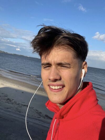  ,   Vlad, 25 ,   ,   