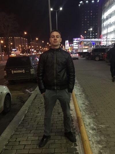  ,   Albert, 27 ,   ,   
