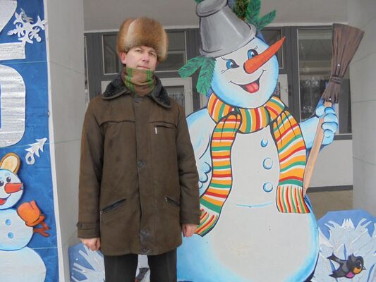  ,   ALEX, 48 ,  