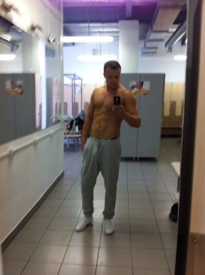  -,   Maksim, 37 ,   ,   , c , 