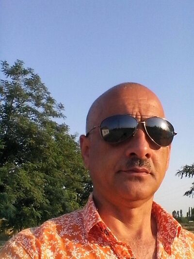  ,   Abdul, 61 ,   ,   , c 