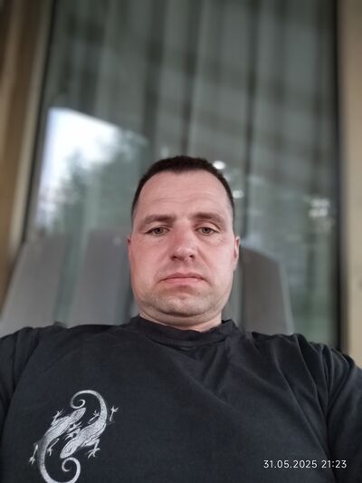  ,   Dima, 44 ,   ,   , c , 