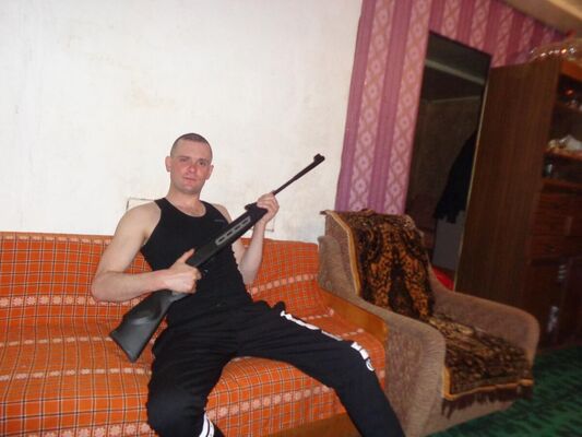  ,   Leo, 38 ,   ,   , c 