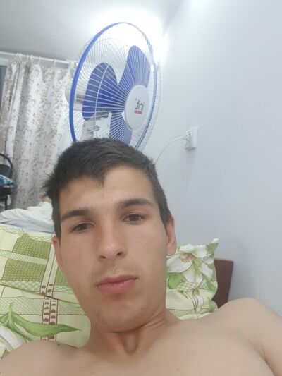  ,   Mukhammed, 22 ,   ,   , c 