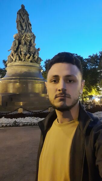   ,   Tarek, 24 ,   ,   