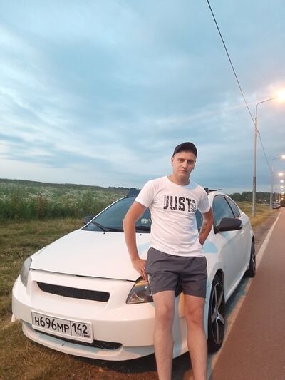  ,   Andrey, 30 ,   ,   