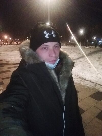  ,   Vitalii, 40 ,   ,   , c 