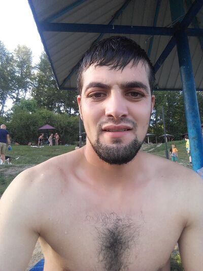 ,   Shamil, 32 ,   ,   , c 