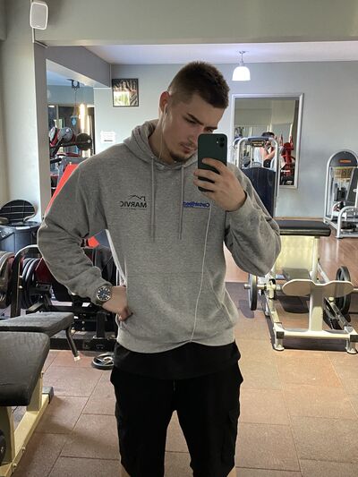 -,   Nikita, 25 ,   ,   
