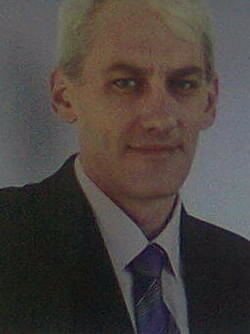  ,   Alekceu, 49 ,   