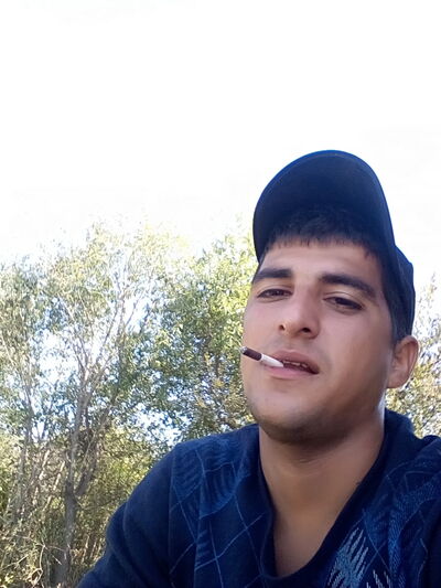  -,   Cavid, 28 ,  