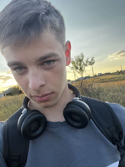  --,   , 19 ,   ,   