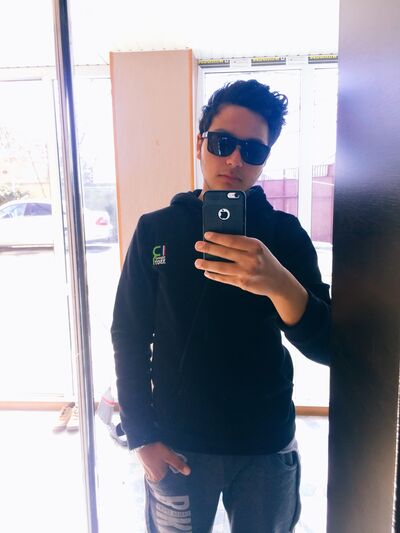  ,   Emin, 25 ,   ,   , c , 