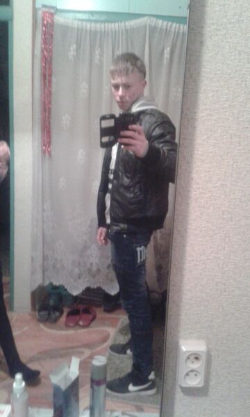  ,   Sergey, 26 ,   