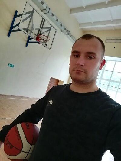  ,   Andrey, 28 ,  