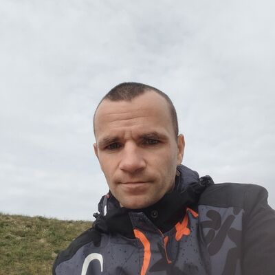  ,   , 34 ,   c , 