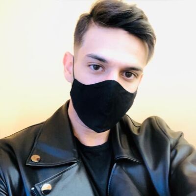  ,   Senior, 31 ,   ,   