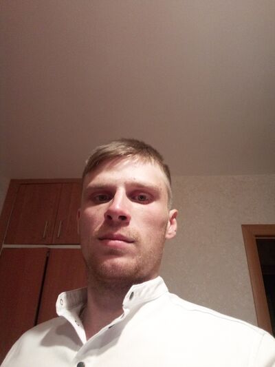  ,   Andrew, 28 ,   ,   