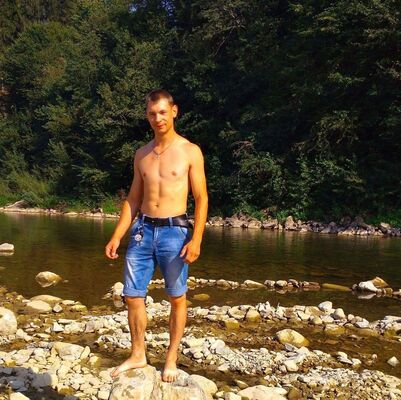  ,   Andriy, 35 ,   ,   , c , 