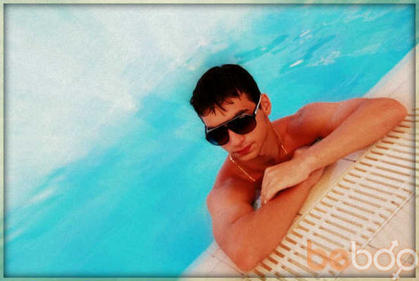  ,   Emir, 34 ,   