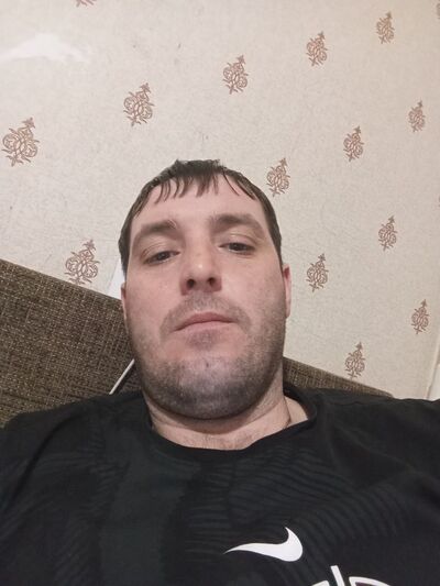  ,   Anton, 34 ,   ,   