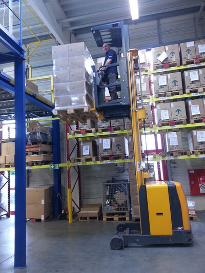  Bonn,   , 68 ,   ,   , c 