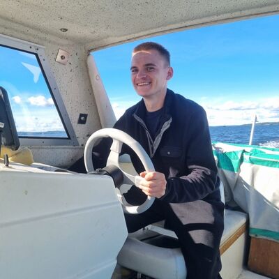  Huddinge,   Marius, 24 ,   ,   