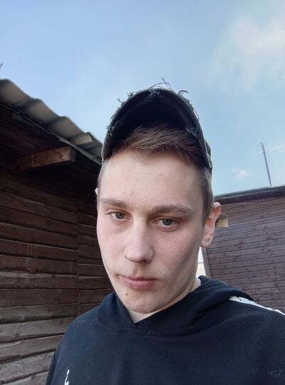  ,   Denis, 22 ,   ,   