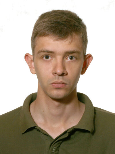  ,   Alex, 32 ,   
