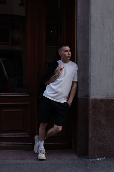  -,   , 23 ,   ,   