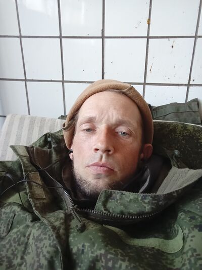  ,   Anton, 40 ,   ,   , c , 