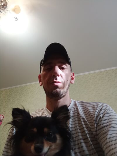  ,   Pavel, 40 ,   ,   