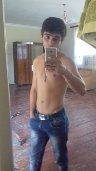  ,   Rusik, 28 ,   