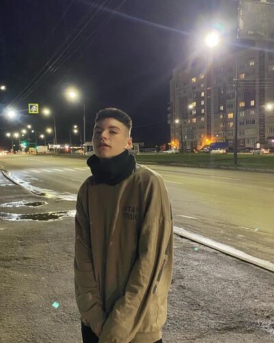   ,   Alexander, 20 ,   ,   , c 