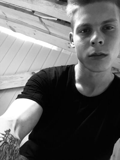  ,   Sergei, 22 ,   ,   , c , 