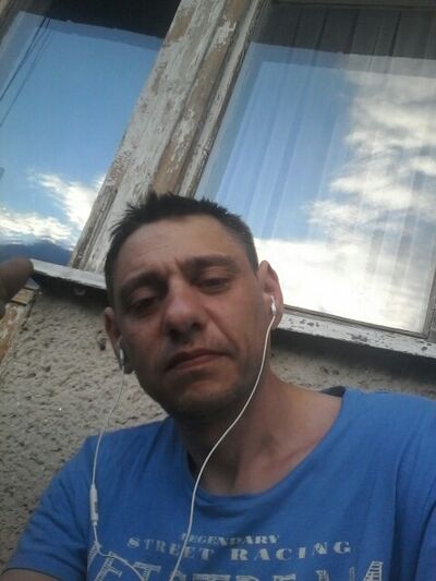  ,   Secret, 46 ,   