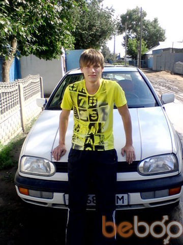  ,   Sergei, 32 ,   ,   , c 