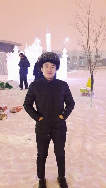  ,   Ruslan, 33 ,  