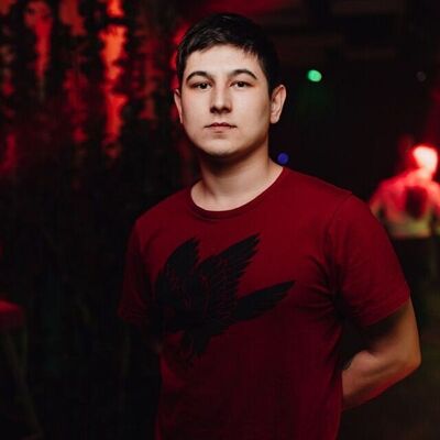  ,   Aleksandr, 25 ,   ,   , c 