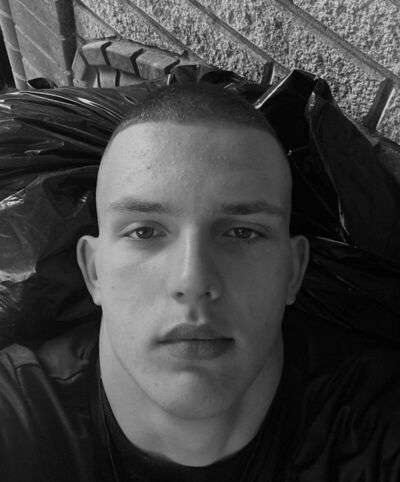  ,   Grom, 21 ,   ,   