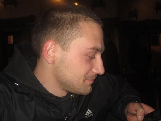  ,   Maxo, 36 ,   ,   , c 