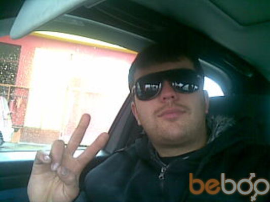  ,   Adik, 37 ,  